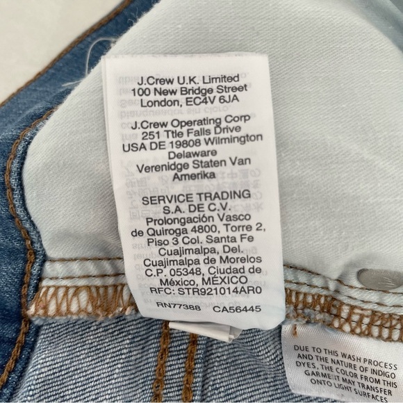 Madewell High-Rise Denim Shorts in Derby Wash: Button-Front Edition 15977 - Picture 11 of 11